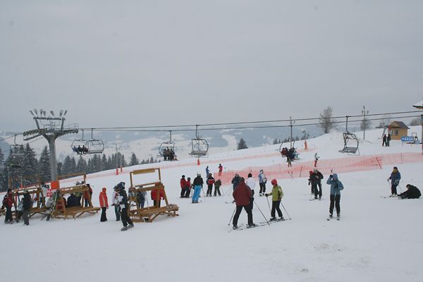 Ośrodek narciarski / Rusiń Ski / Narty i snowboard SkiGO.pl